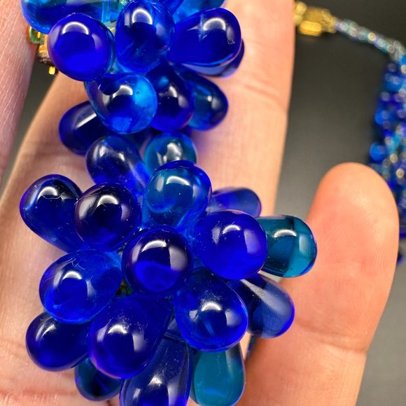 Vintage CZECH element blue teardrop glass beads clips on earrings and necklace - Picture 11 of 16